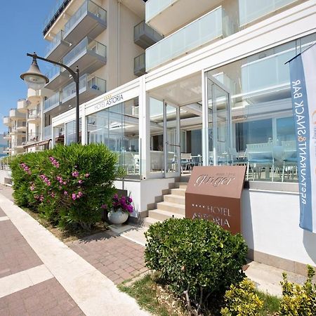 Hotel Astoria Каорле Екстер'єр фото