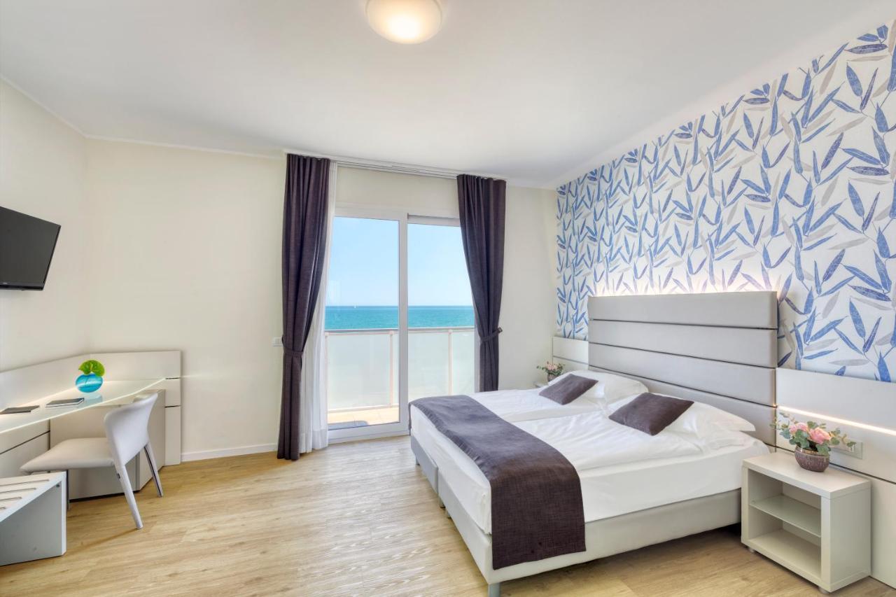 Hotel Astoria Каорле Екстер'єр фото