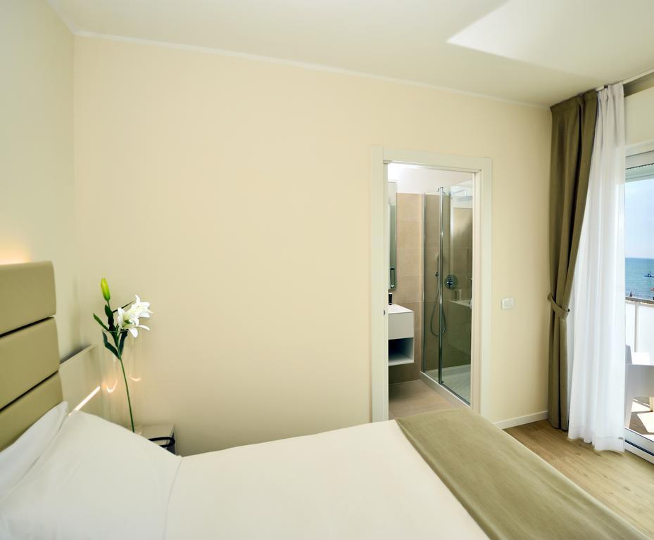 Hotel Astoria Каорле Екстер'єр фото